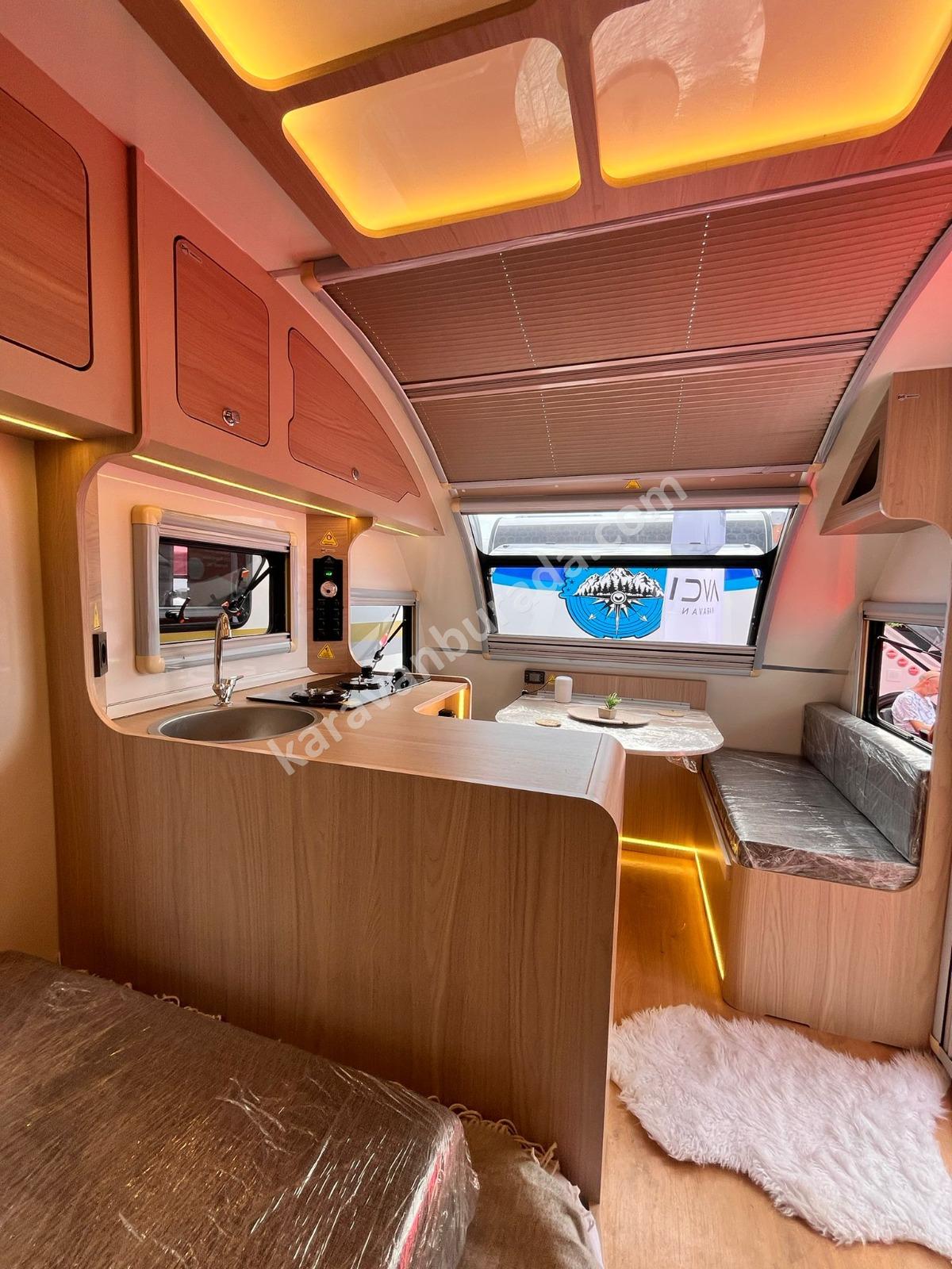 Çok az kullanılmış Tam Dolu 2026 model Avcı Çekme Karavan - 5