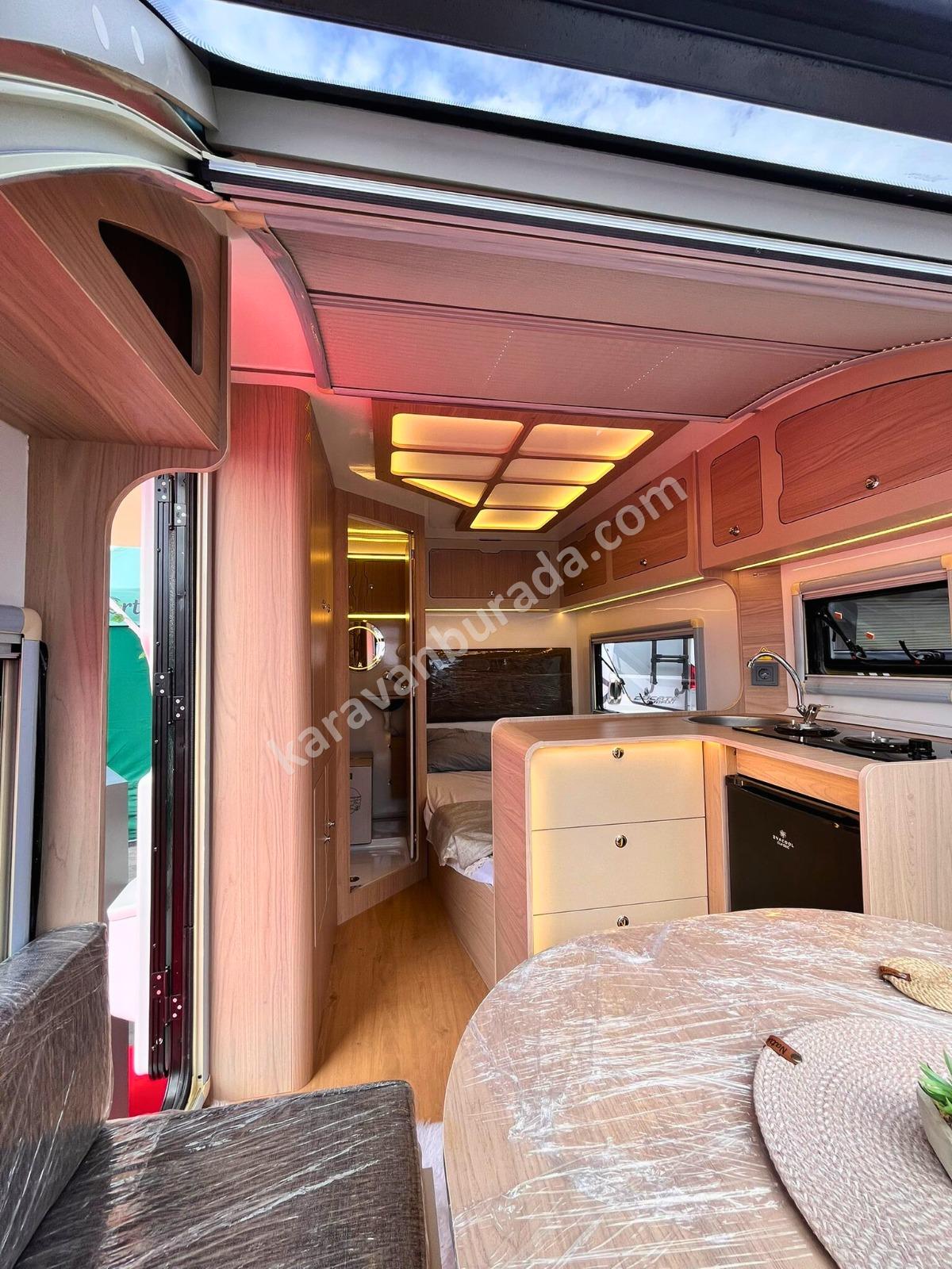 Çok az kullanılmış Tam Dolu 2026 model Avcı Çekme Karavan - 8