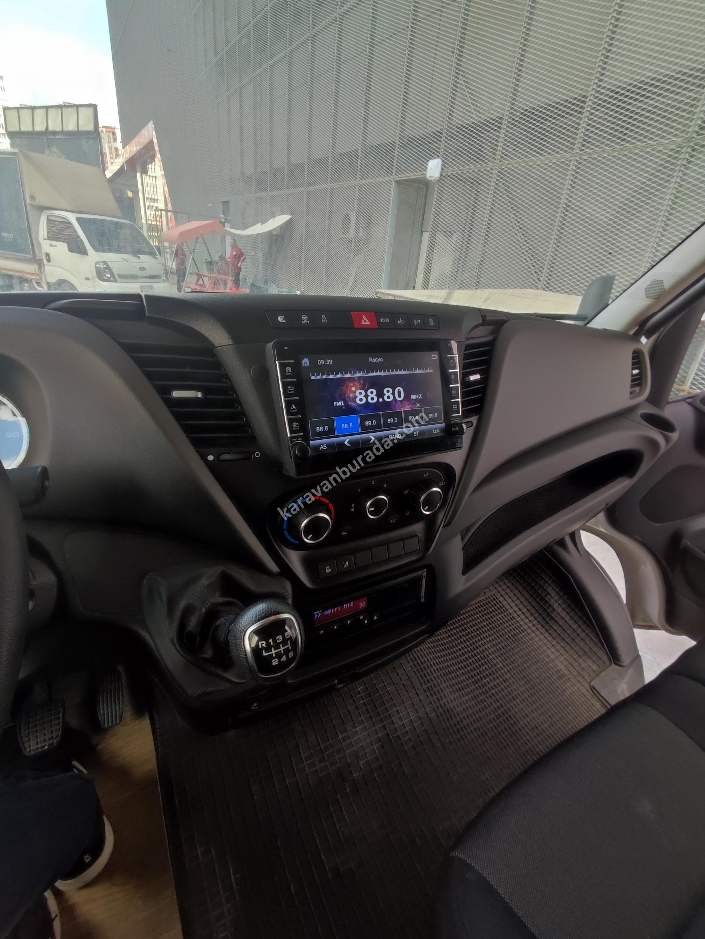 IVECO UZUN ŞASİ DÜŞÜK KM ÖZEL YAPIM KARAVAN - 14